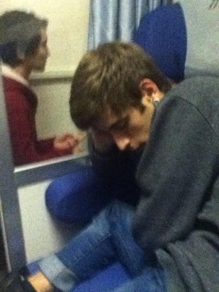 Direction_Ale_'s tweet image. Truetype