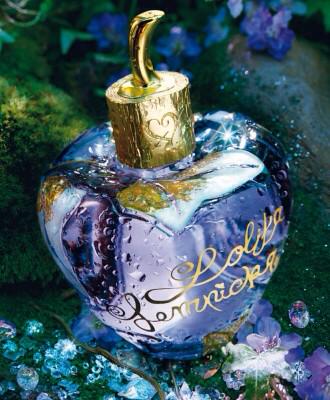 lolachilemakeup's tweet photo. My one and only sweet perfume, I got my first bottle in 1998 at my 13 Birthday such a memories @PLolitaLempicka http://t.co/sdbT5cROmc