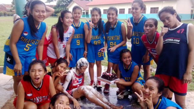 Finally HBD kep lvyouu😍😘😘😘 <a href="/muthiaalkadri/">Muti</a>