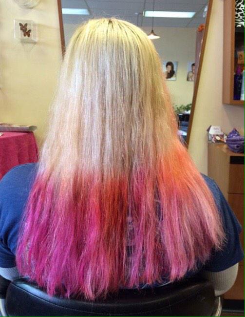 ModernSalon's tweet photo. See how a fellow colorist transformed this "situation" into something more professional: http://t.co/Dw5DqKAaCu http://t.co/0ibTizVN0z