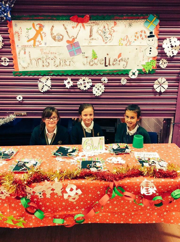 MrsWillcoxfps's tweet photo. We are ready for business!! #christmasmarket #enterpriseweek @fazakprimary http://t.co/MyvWEQZIN7