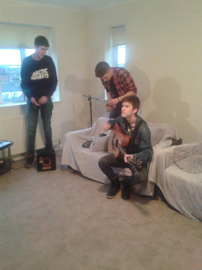 XFireOfficial's tweet photo. Setting up for the live session. Keep an eye out for new videos soon! http://t.co/MW6EwdibP4