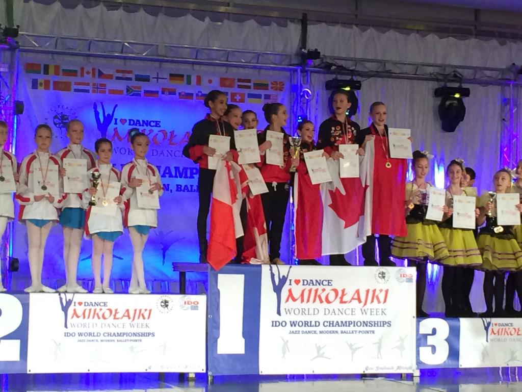 teamcanadadance's tweet photo. Our first medal &amp; it's GOLD! Congrats Children's small ballet group! http://t.co/NPR22lcCrv