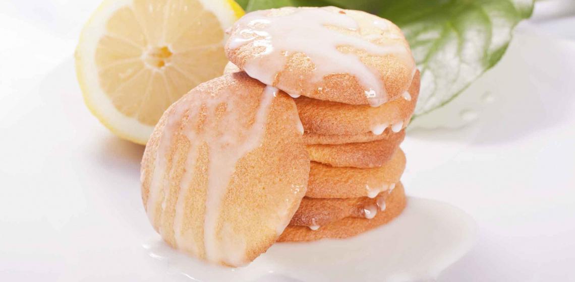 w_network's tweet photo. Sweet treats from #LIOLI's @destaostapyk AND your chance to win $1,000: http://t.co/77Trc7O7HX #WBiggestGiftEver http://t.co/asgo5PXCOz