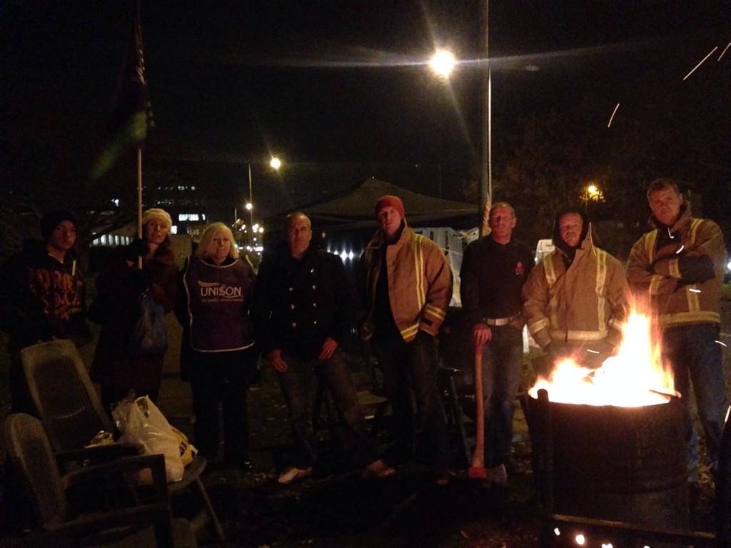 BasildonFireFBU's tweet image. Great support from @unisontweets ladies, @Number10gov firefighters will not be broken! #unityisstrength