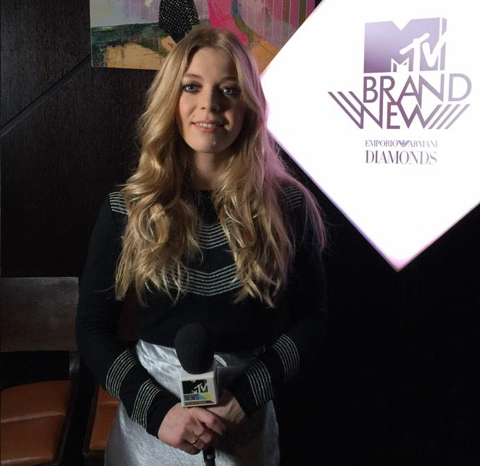 BeckyHill's tweet photo. To vote for me pls tweet #MTVBrandNew Becky Hill (or just retweet this...!) x http://t.co/ksGdVt8oKc
