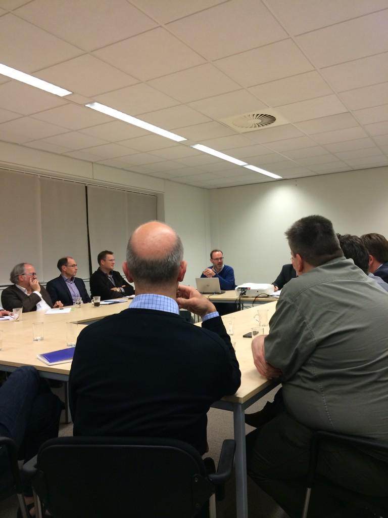 Vericon_ing's tweet photo. Vandaag interessante @VNconstructeurs ronde tafel over bestaande bouw en de normen bij @Vericon_ing druk bezocht http://t.co/clDtYUjpVS