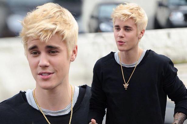 FreestyIeRaps's tweet photo. "Dear slim, I wrote you but you still not calling..." http://t.co/J9rROREcYv
