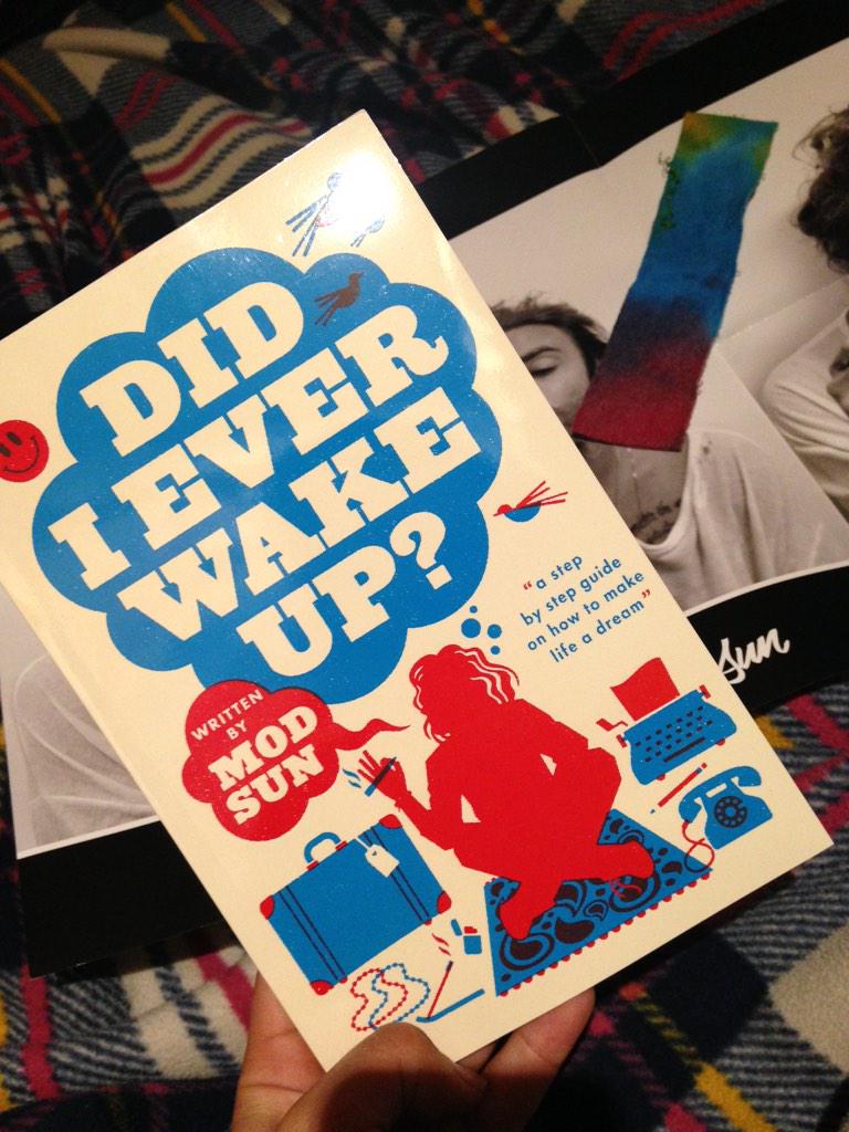 likeabreathe_'s tweet photo. It's finally here😍💕 @MODSUN  thank you http://t.co/TUbUQKolJc