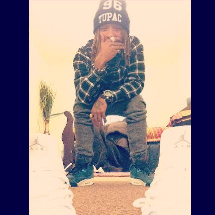 kboyzpmf's tweet photo. Burberry with son of mars Jordan's http://t.co/PbI7ig7z9z