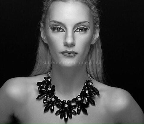 StatementBou's tweet photo. Black Candy Floss is a beaut!£14 shop here > http://t.co/5AWSOTXLHH #xmasgift #blackstatement #necklace #wineoclock http://t.co/EMcvT18LKF