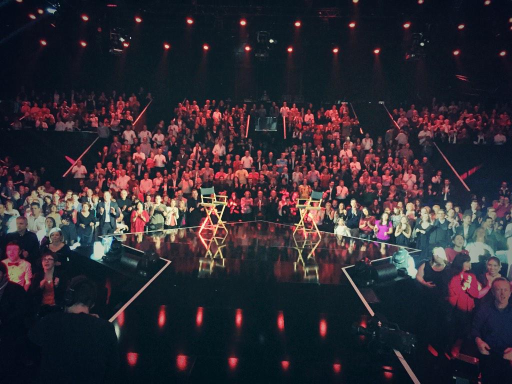 _EricMendes's tweet image. Fin tournage @TF1 avec @nikosaliagas et @JohnnySjh prime incroyable 1000personnes