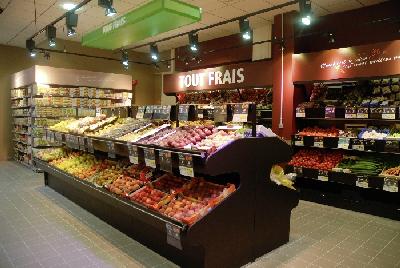 LINEAIRES's tweet photo. Intermarché Express ouvre six magasins à Paris. @intermarche 
http://t.co/pObF2irmiF http://t.co/5cDYGHgEHl