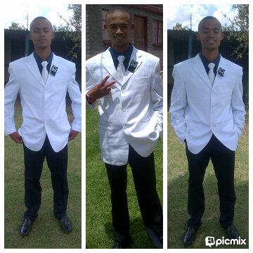 T|=|▲P€||♦»»»½ tweet media