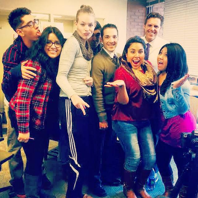 MLLewis10's tweet photo. Today with the group! where we have helped the school in media. @FiorellaVas15 @seniatrejo @BrandonTims http://t.co/KlBIjV9p5b