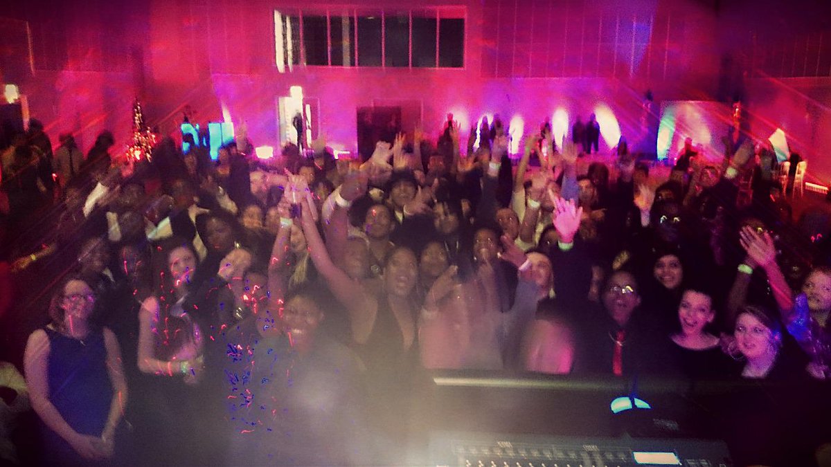 Bromley College SU tweet media