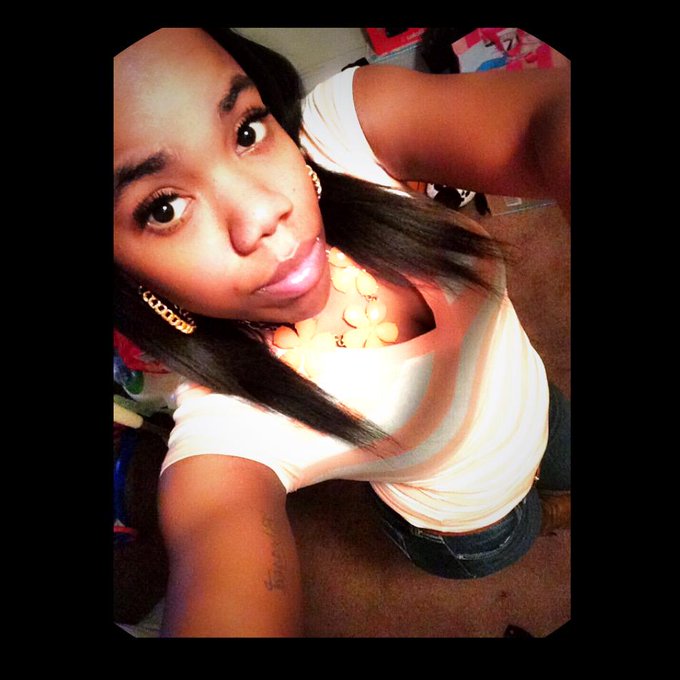 Watch PrettyBoos✨'s leaked NSFW photo on TwXstars