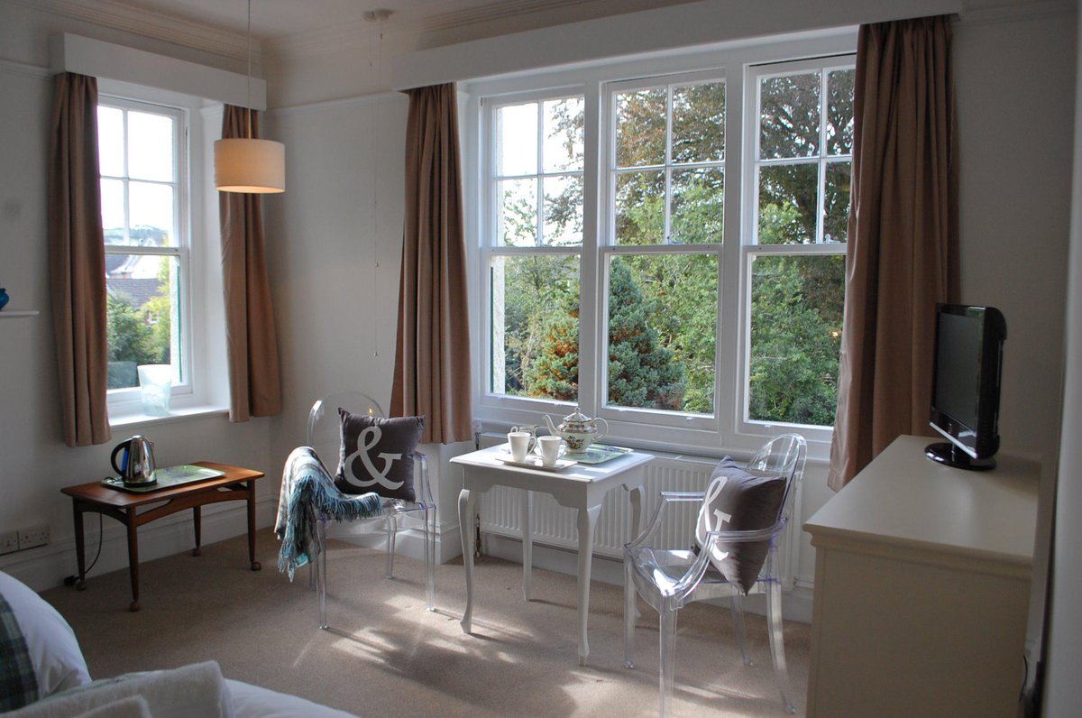 ThePoplarsDevon's tweet photo. Needing cosy winter accommodation in #northdevon - give us a shout @ThePoplarsDevon http://t.co/9tKpfhiukN