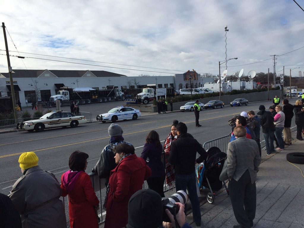 RT <a href="/LarryMcCormack1/">Larry McCormack</a>: President is in the house. #ObamaTN <a href="/Tennessean/">Tennessean</a>  #obamaconexion #obamanashville