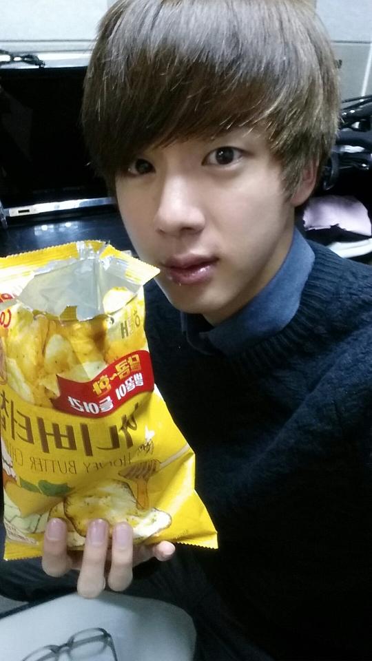 な つ み か ん このポテトチップス韓国でめっちゃ人気らしいなwww Http T Co Mphnrz11pg