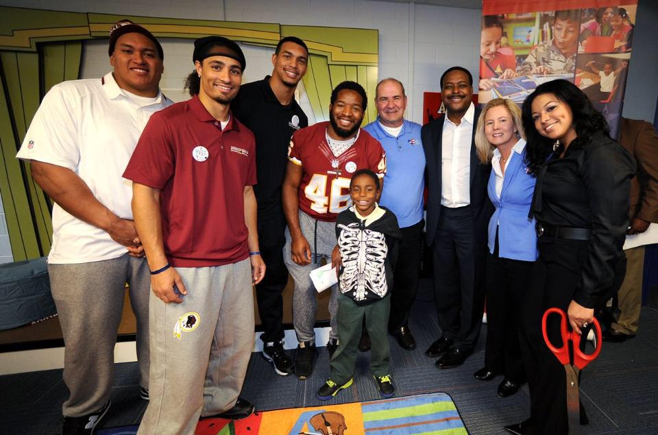 BostonBrawlers's tweet photo. Seems like @trey_wolfe is making himself right at home with the @Redskins. He assisted in redesigning a D.C. library! http://t.co/EGN6d5NUHV