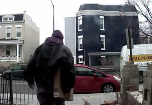 HillNowNEWS's tweet photo. VIDEO: Woman leaves dog poop for package thief http://t.co/jPgniDtSYc http://t.co/efmeN9xVwX
