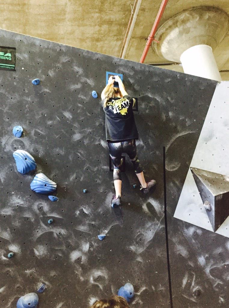 Chloe_Climbing's tweet image. Qualified for ABS Divisionals in Reno! #dogpatches #usaclimbing #climbing