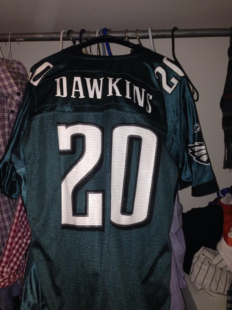 ScootMcC's tweet image. @SmittyBarstool Gotta go with Dawkins Sunday if I win right? Mainly bc I'm too broke to buy a new Shady #devnest
