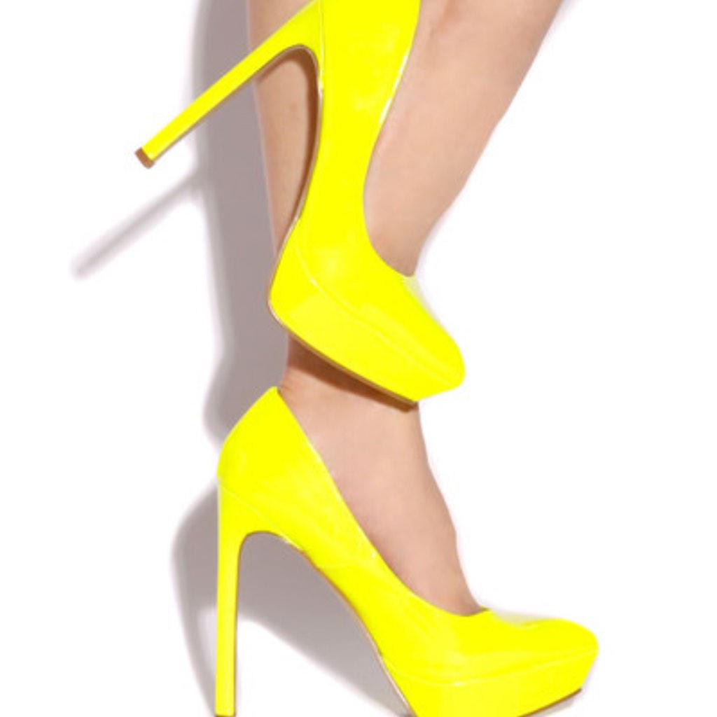 SamyaJamesNews's tweet photo. Beauties from @LolaShoetique http://t.co/8cSYotdKf4