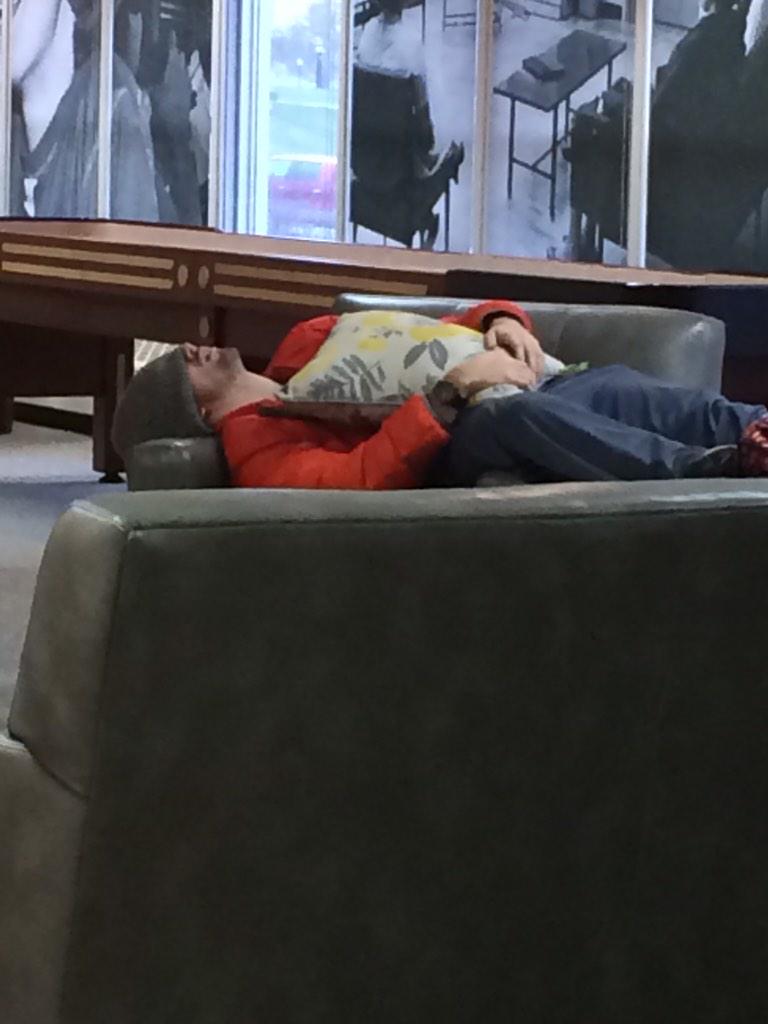 alphahall1964's tweet photo. #sniped some guy in Alpha Lobby http://t.co/djjFVawJ1b