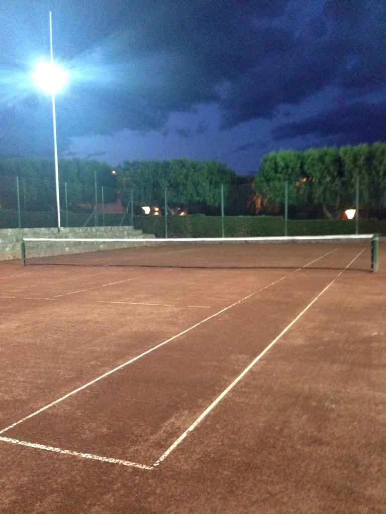 APosca's tweet photo. #CircuitoPrimeraMendoza #Master2014 va tomando forma el CC, piso nuevo, red nueva http://t.co/k7TqYr32Fo