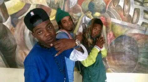 crus_4this's tweet photo. S/O The Gz. SoulRich Forever http://t.co/M5l7S1rlDh