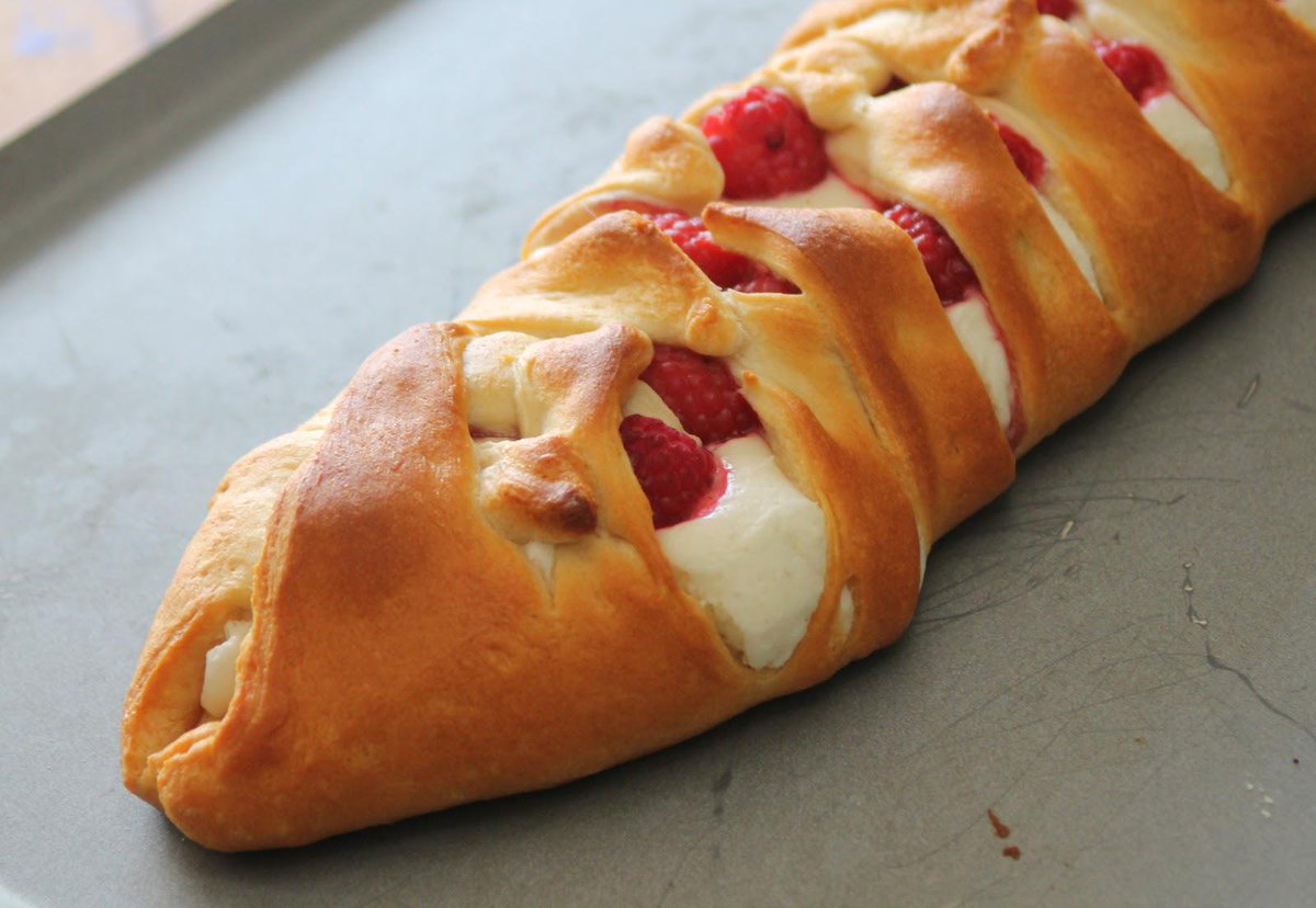#NationalPastryDay apple turnovers, pumpkin pecan streusel pie, blueberry cobbler, raspberry cheese Danish #food