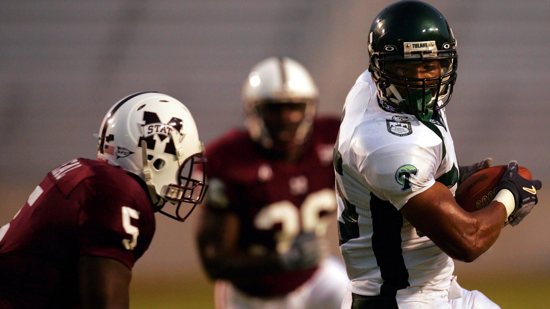 Before he was an NFL All-Pro, Matt Forte ran for 2,127 yards as SR at Tulane. Happy Birthday - 29 today. 