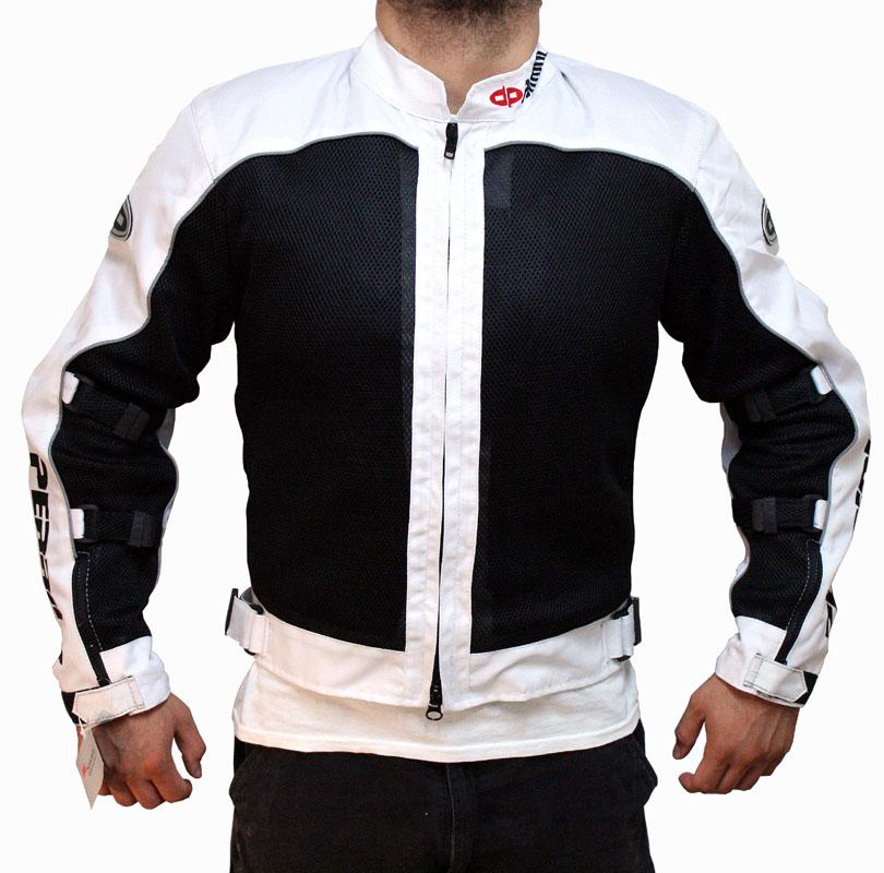TopGearLeather1's tweet photo. Winter Holiday Special!!!
White Motorcycle Riding Cordura Jacket 
Holiday Price: $55.00 | Men Size: 40-52 http://t.co/zflF4zYbG7