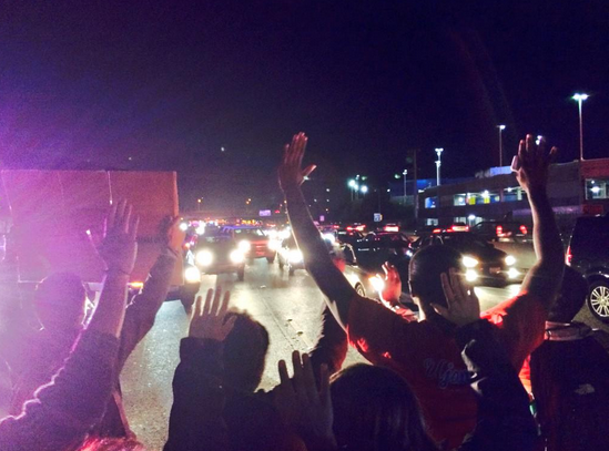 StanfordBSU's tweet photo. Read @johnolilly's piece about our shutdown of the US-101 here: https://t.co/YWiwy4bYBS #ourhearing #blacklivesmatter http://t.co/BiEAP9SIdM