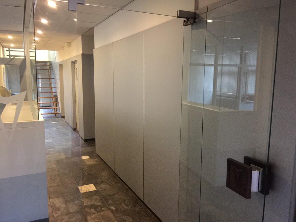 QlickDesign's tweet image. Wij zijn aan het verbouwen.... Januari openen wij onze nieuwe showroom!!