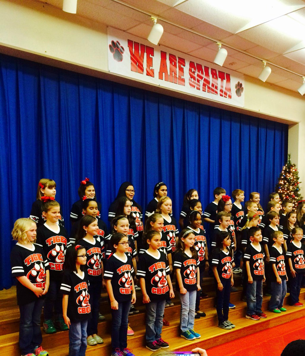SpartaElem's tweet photo. Tiger Choir did a fantastic job tonight.  Great voices lifted in song.  Thanks Mrs. Dudley for all your dedication! http://t.co/HtJpXeC5NQ