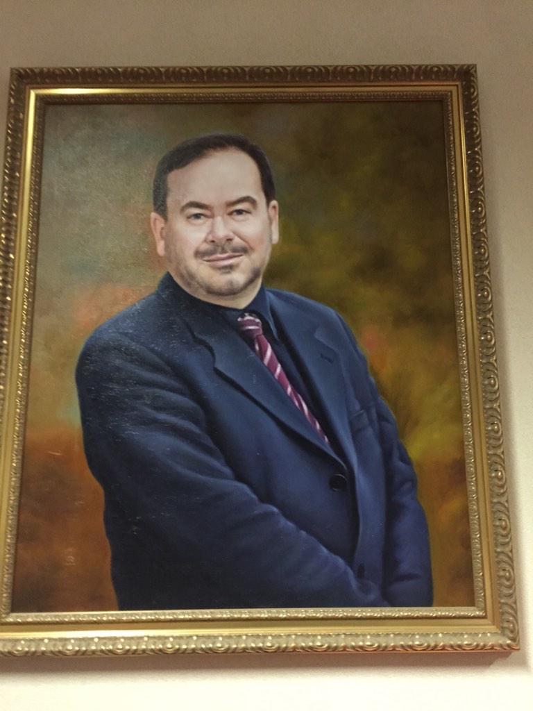 sexetariat's tweet photo. Sexetariat voting on who to take orders from... Michael de Bruyn or our spiritual leader (Ricky Gervais). #nusnatcon http://t.co/TjOICezAfQ