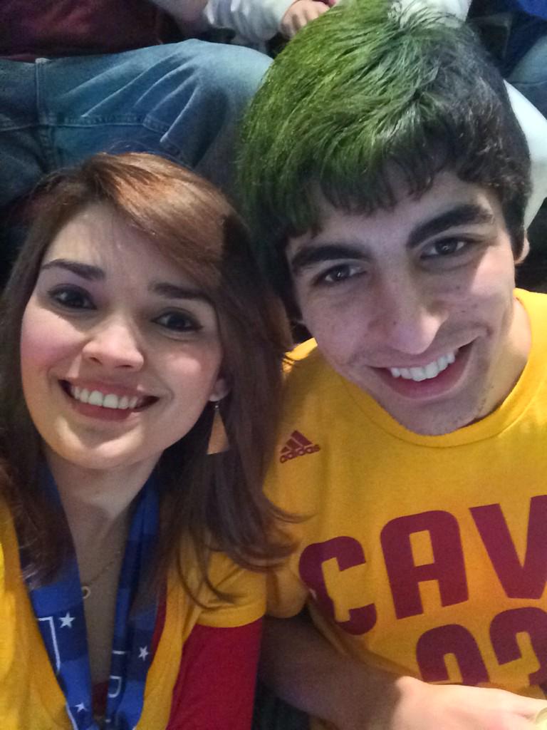 DavidDdd50's tweet photo. Celebrating our anniversary! 4 years!!  #AllForOne #Cavs http://t.co/2IqBqN2e1U