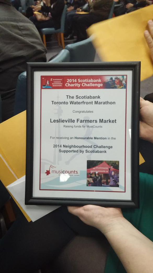 MusiCounts's tweet photo. Yea! Honourable mention for the #RunforMusiCounts Cheering Site at the @LeslieMarket for the @RunCRS #STWM! http://t.co/7V5SHwDaPh