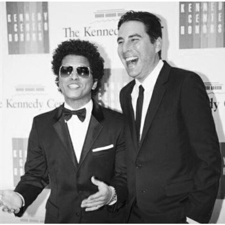 BrunoMarsVe's tweet photo. Amazing weekend #brandoncreed http://t.co/DdvAoA3Y16