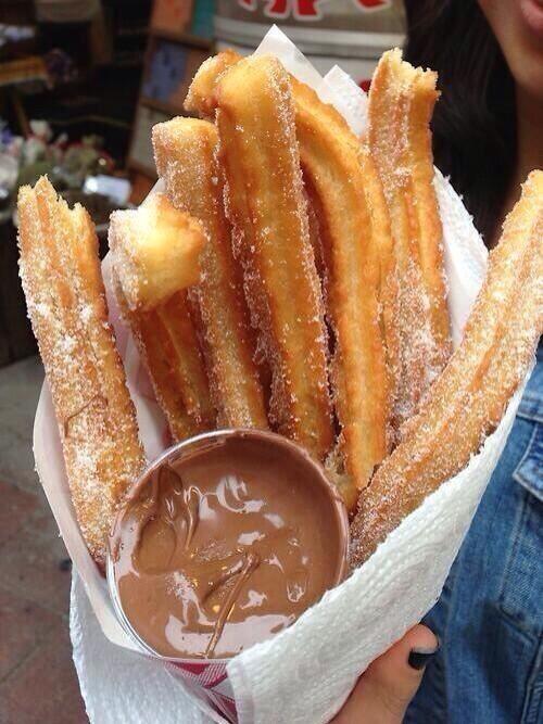 Churros &amp; Chocolate Dip