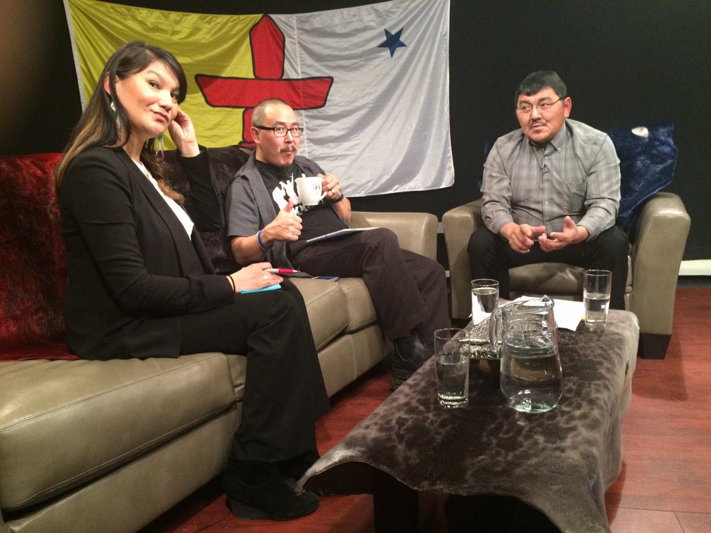 Qanuq_Isumavit's tweet photo. Live now on APTN North. Discussing mining and economic development with Ulayuk Akesuk. Call or tweet 1800-337-6186 http://t.co/nAndu4teyX