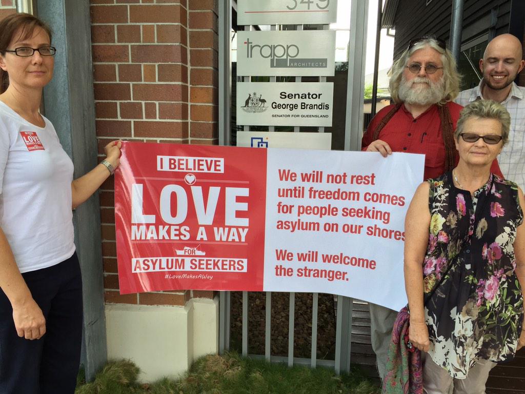 #LoveMakesAWay action begins at Sen George Brandis office, Albion. #Freethechildren #asylum