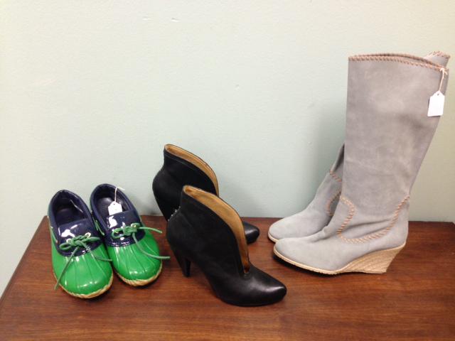 Revive Consignment tweet media