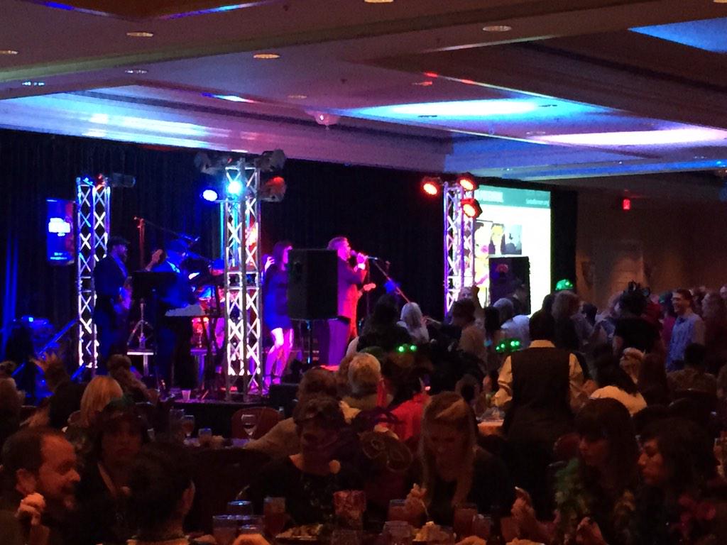 rcrogersTX's tweet photo. Loving the band at the closing dinner at #SoACE14.  They are #SoAwesomeACE http://t.co/PD0fZXH8oh