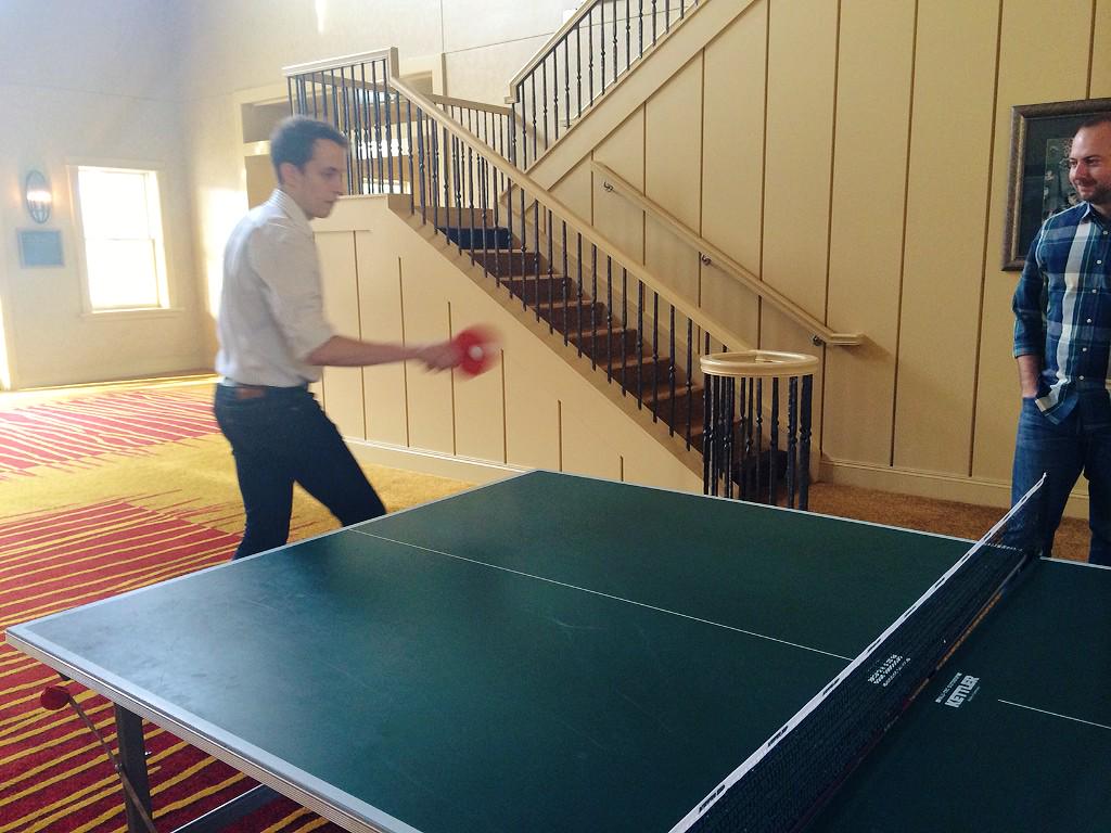 WhitKel's tweet photo. That one time when @chicagogeiger took us down in #pingpong at #SIABLos @iamdanmoriarty @njafar4 @annaschilawski http://t.co/uLqQHTfIj6