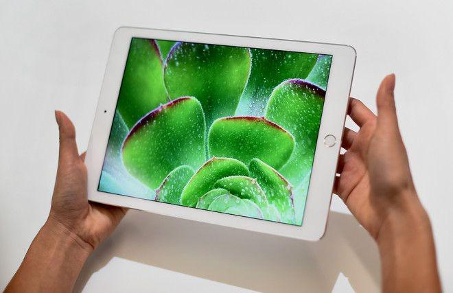 HiDigiLife's tweet photo. The iPad Air 2 Finally Lets You Easily Switch Between Carriers...http://t.co/MrXnxx5Mt2 #tablet #Apple http://t.co/GnyuWaeolt
