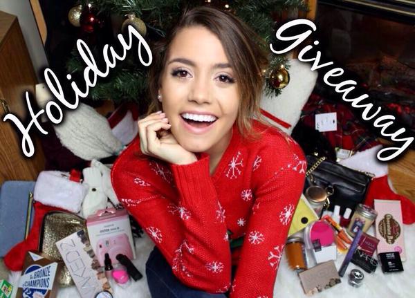 It's christmaaas tiimeeeeee #tessmasgiveaway